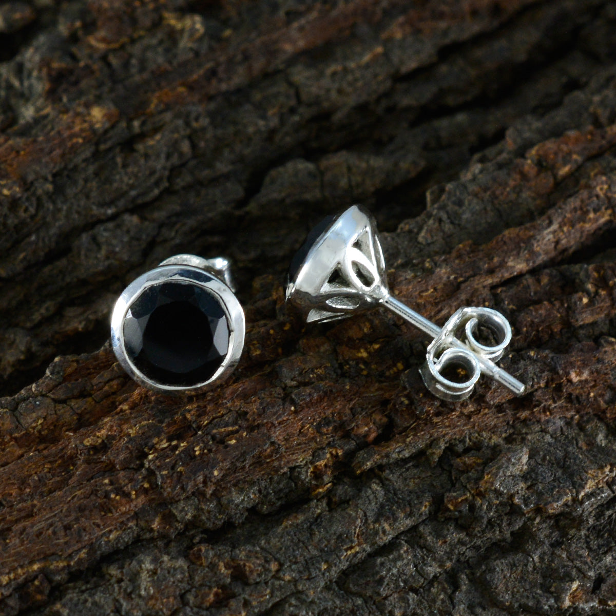 Teresa Elegant Black Stud Earrings for Everyday Glam