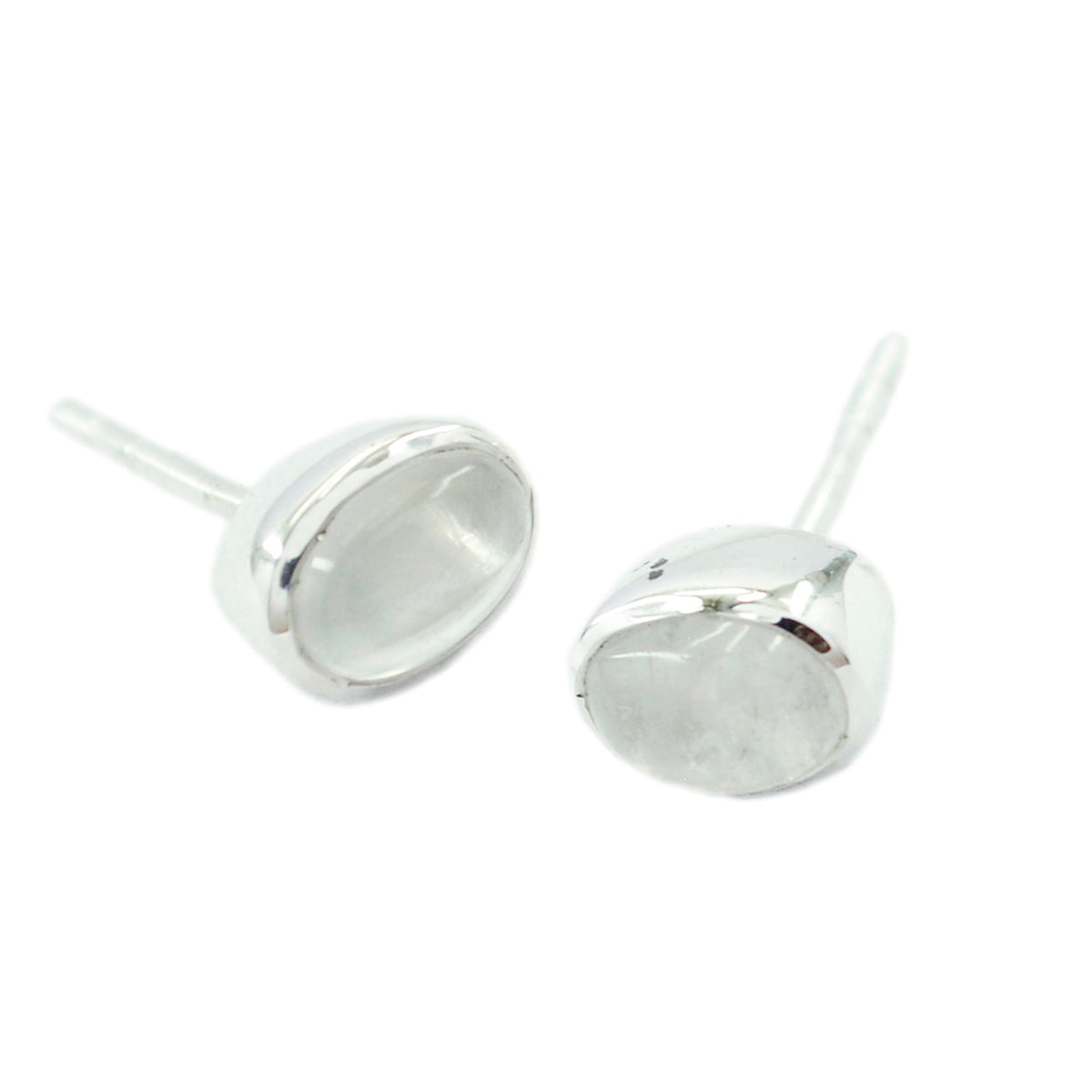 Carla Elegant Solitaire Stud Earrings for Every Occasion