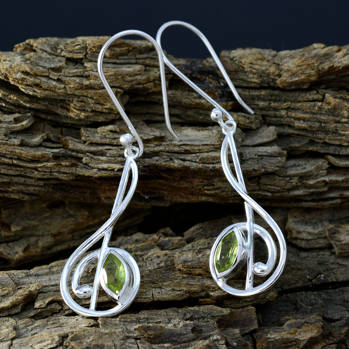 Emily Green Solitaire Earrings for Everyday Elegance