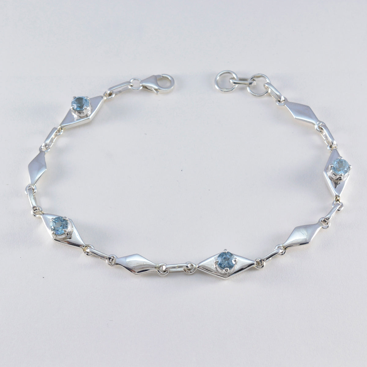 Bianca Featherlight Blue Links Bracelet for Everyday Glam