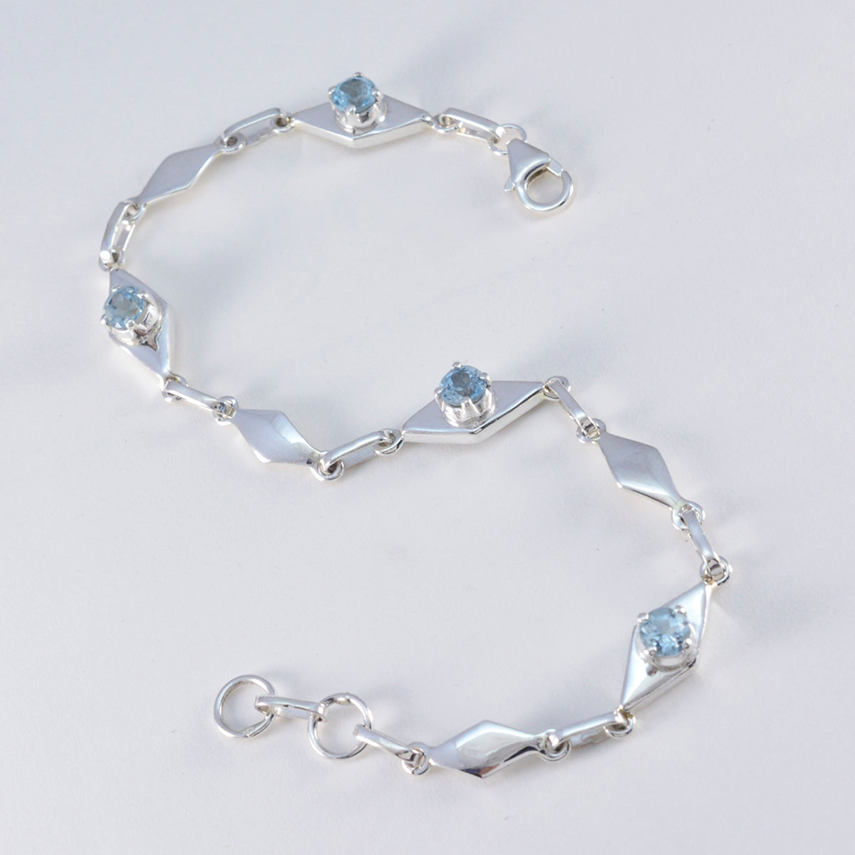 Bianca Featherlight Blue Links Bracelet for Everyday Glam