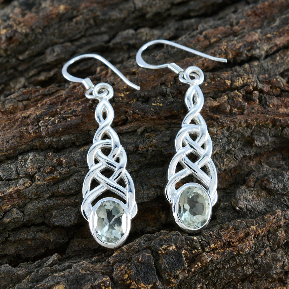 Fernanda Green Dangle Earrings for Everyday Glam