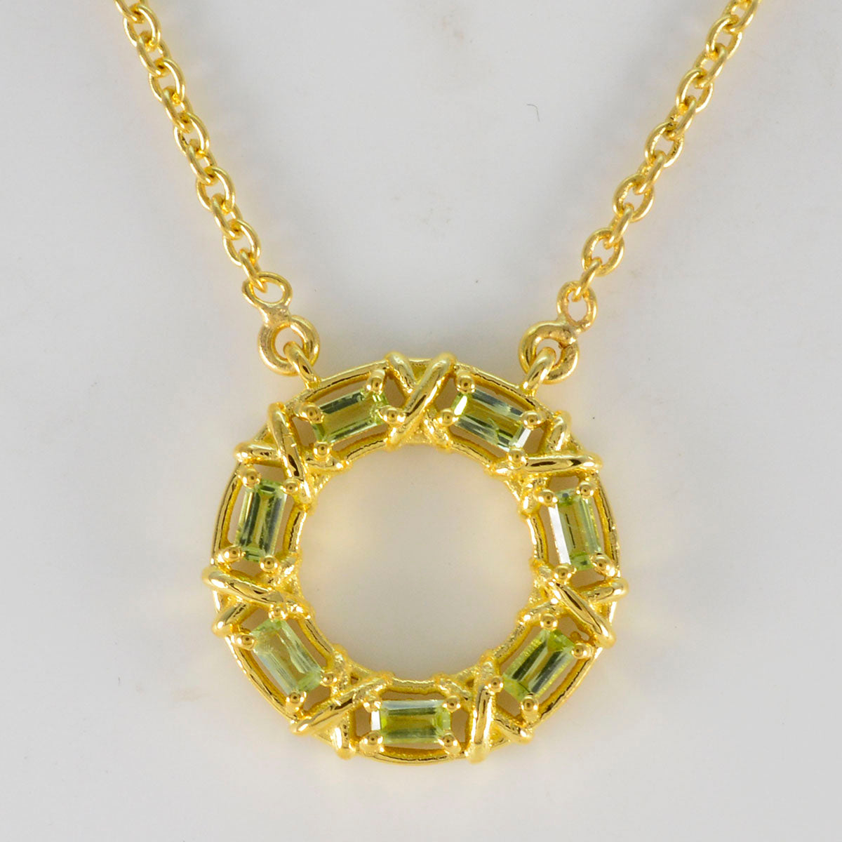 Zoe Green Statement Pendant Necklace for Every Occasion