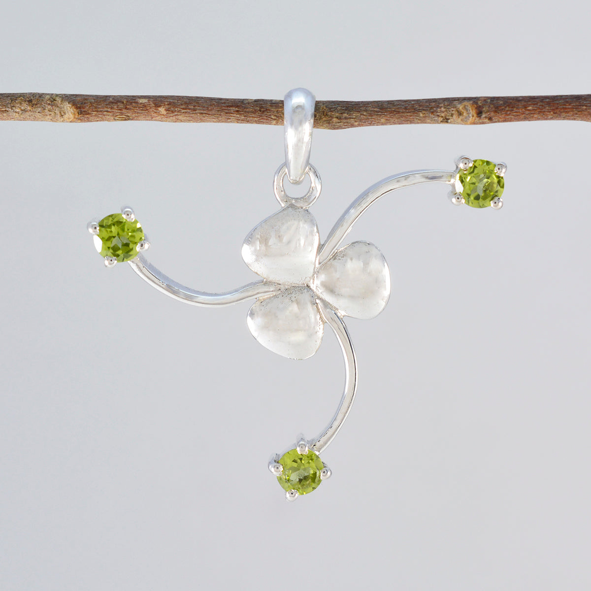 Ines Green Gemstone Pendant for Everyday Elegance