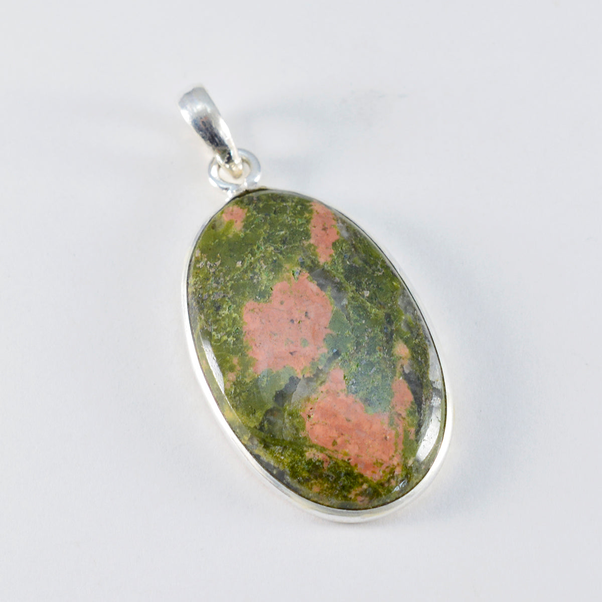 Yasmine Green Gemstone Pendant Oval Silver Jewelry