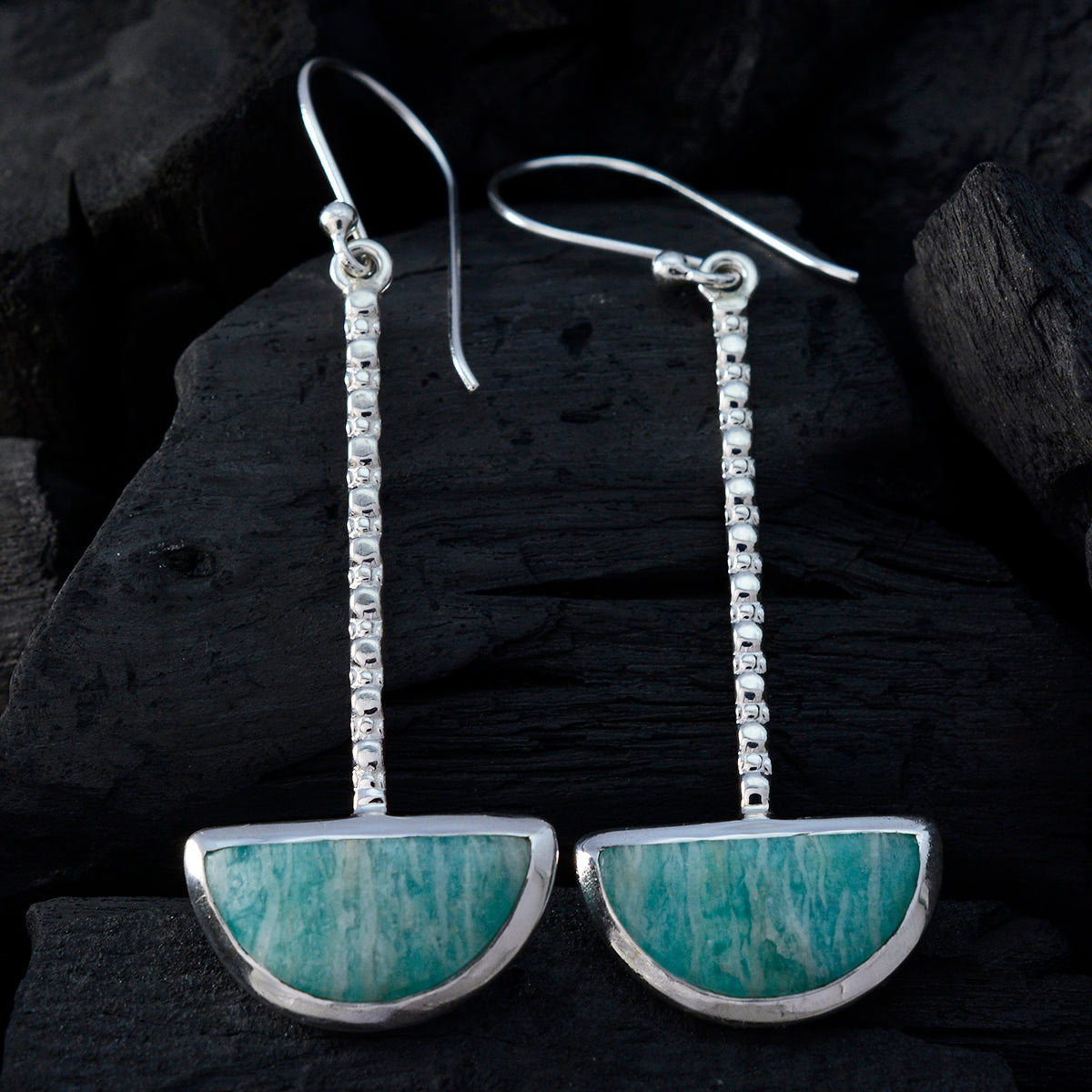 Cecilia Green Solitaire Dangle Earrings for Everyday Style
