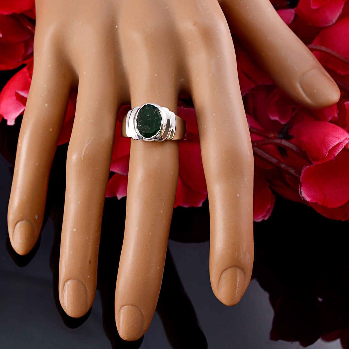Antonia Green Solitaire Gemstone Ring for Every Occasion