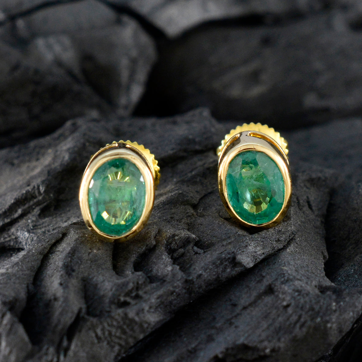 Mei Green Solitaire Stud Earrings for Everyday Glam