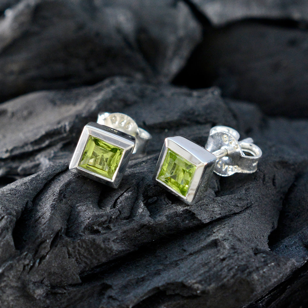 Laura Green Solitaire Stud Earrings for Everyday Glam