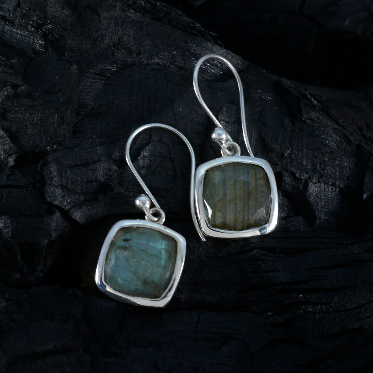 Clara Grey Solitaire Dangle Earrings for Chic Style