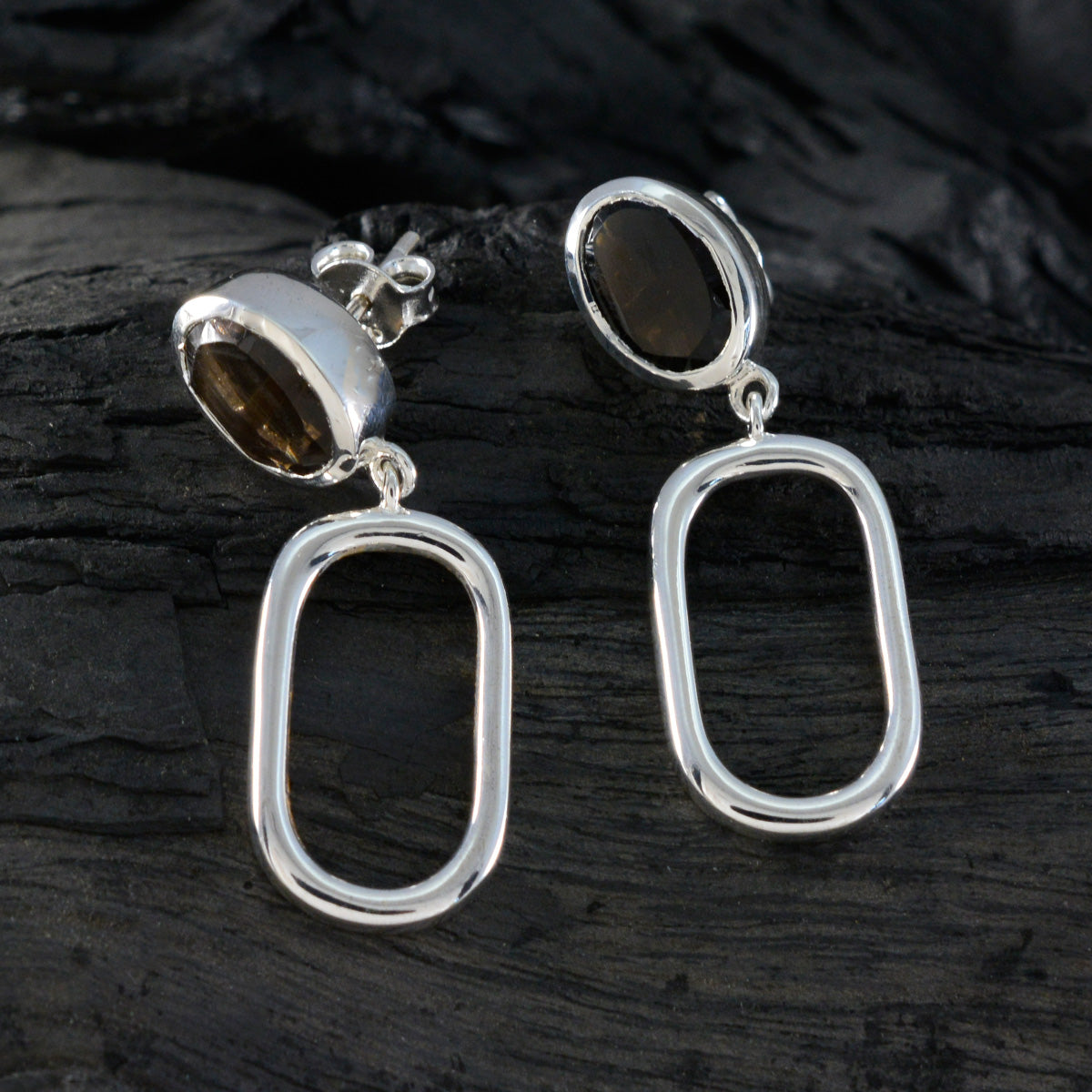Ivana Brown Solitaire Earrings for Every Occasion