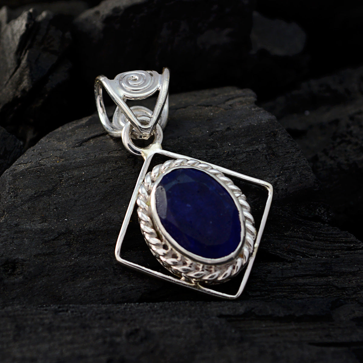Julia Rope Jewelry Design Pendant with Blue Gemstone