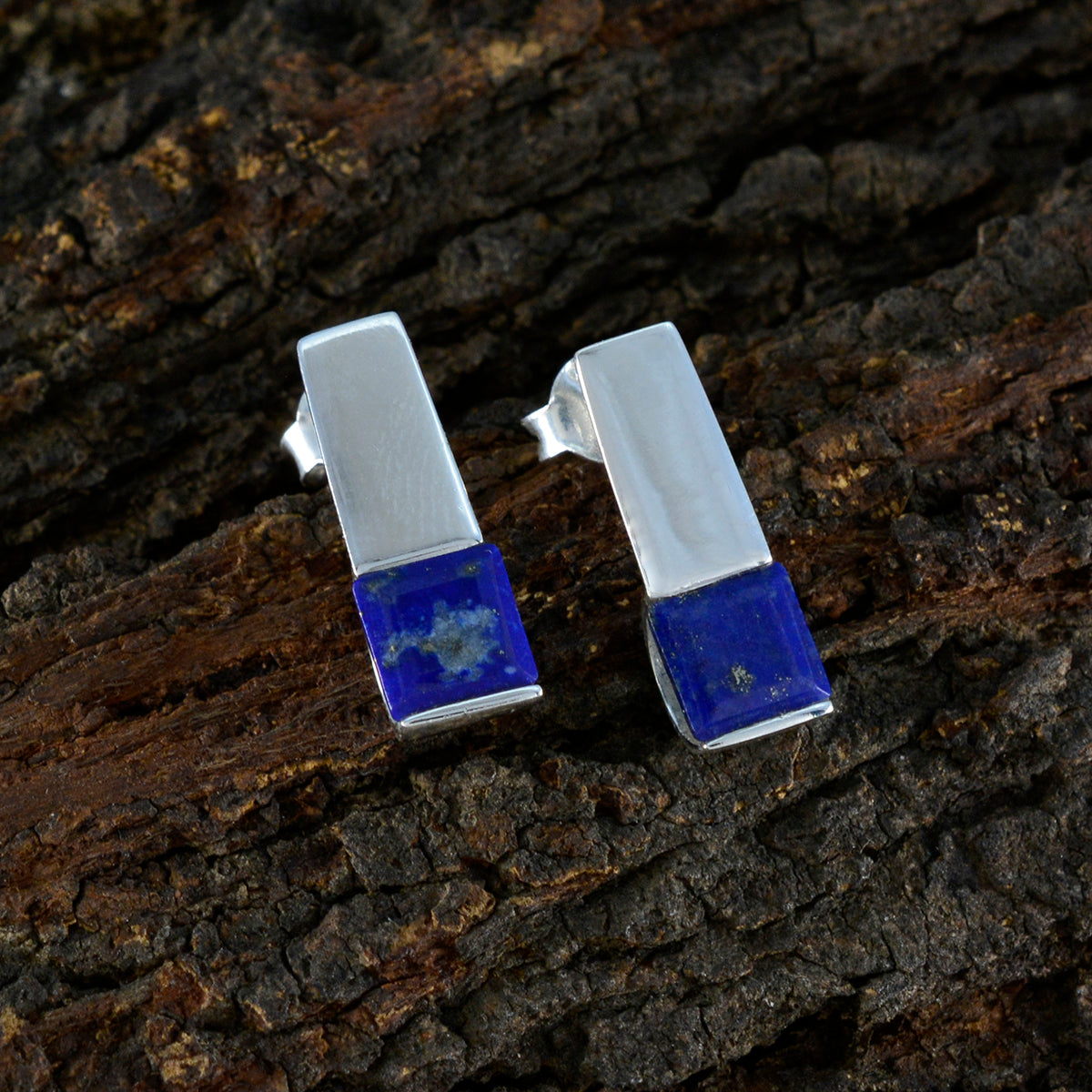 Lucia Blue Solitaire Stud Earrings for Everyday Glam