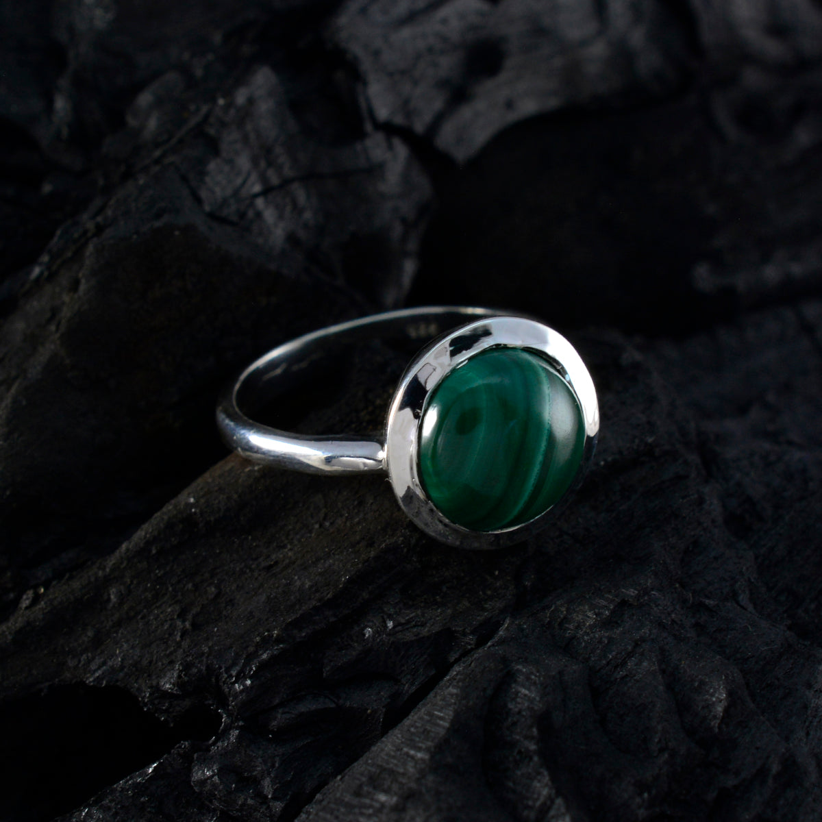 Rebeca Luxury Green Solitaire Ring with Gemstone