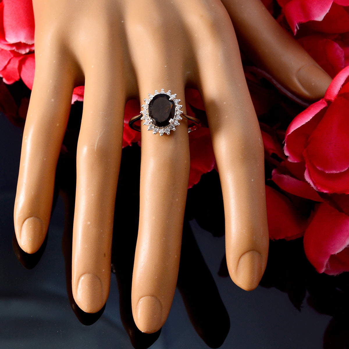 Hua Modern Brown Halo Ring with Sparkling Accents