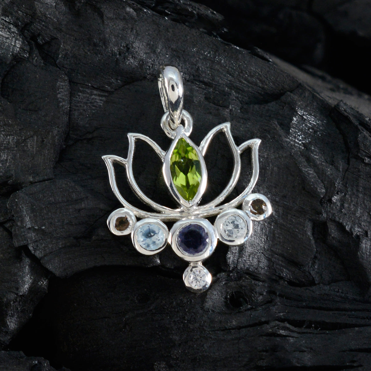 Nayara Gemstone Pendant with Artistic Silver Design