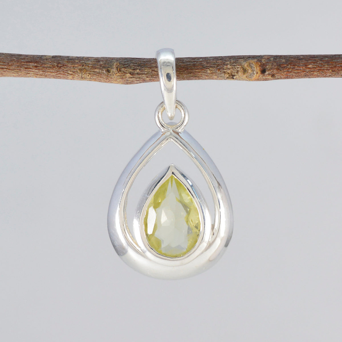 Patricia Yellow Pendant - Stunning Teardrop Silver Design