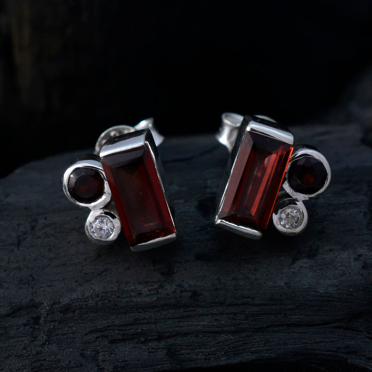 Pilar Red Stud Earrings for Everyday Glam
