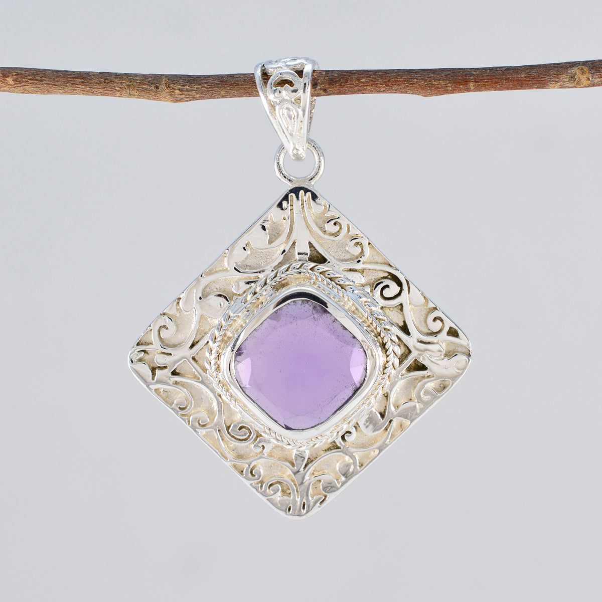 Pauline Purple antique Statement Pendant