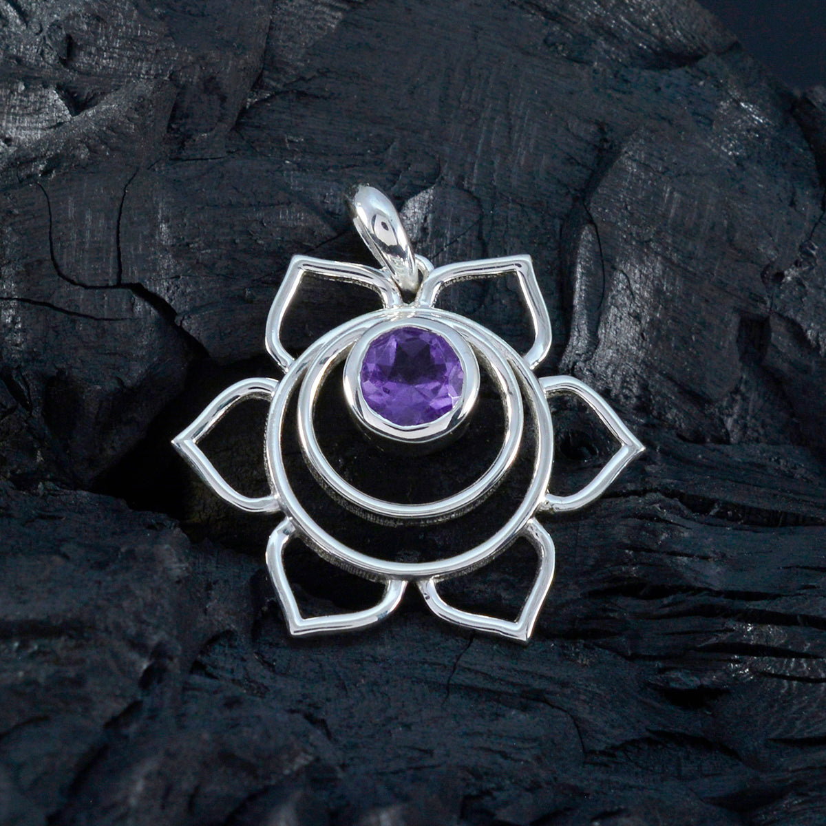 Grace Purple Gemstone Pendant - Elegant Floral Design