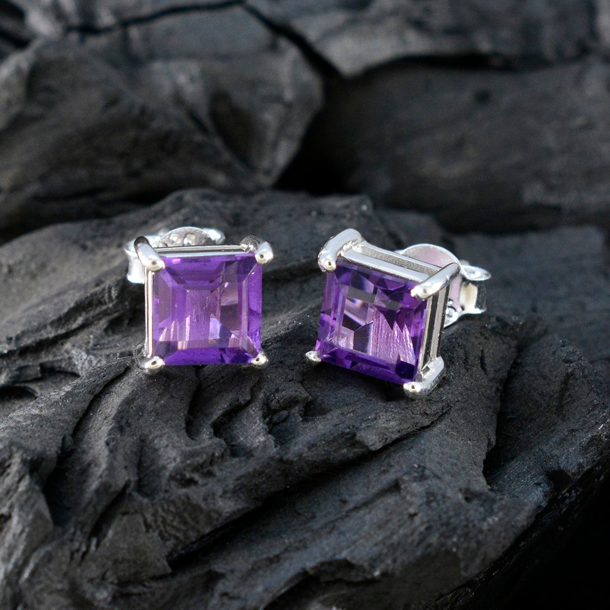 Aiko Purple Solitaire Stud Earrings for Everyday Glam