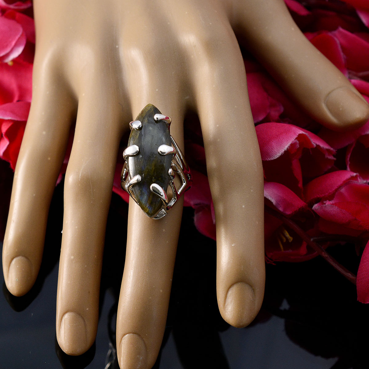 Nayara Artisan Solitaire Ring with Labradorite Stone