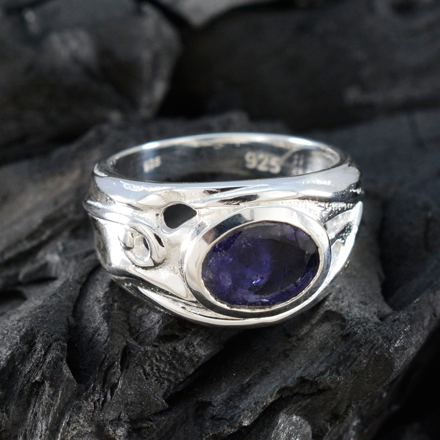 Penelope Fairytale Blue Solitaire Ring