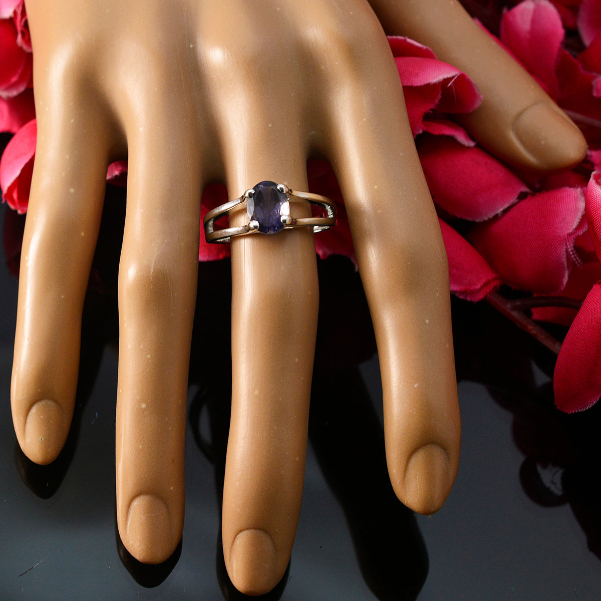 Fernanda Traditional Blue Solitaire Ring