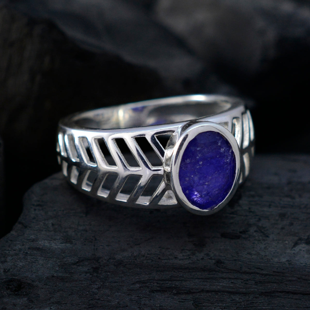 Sophia Rope-Wire Blue Solitaire Ring
