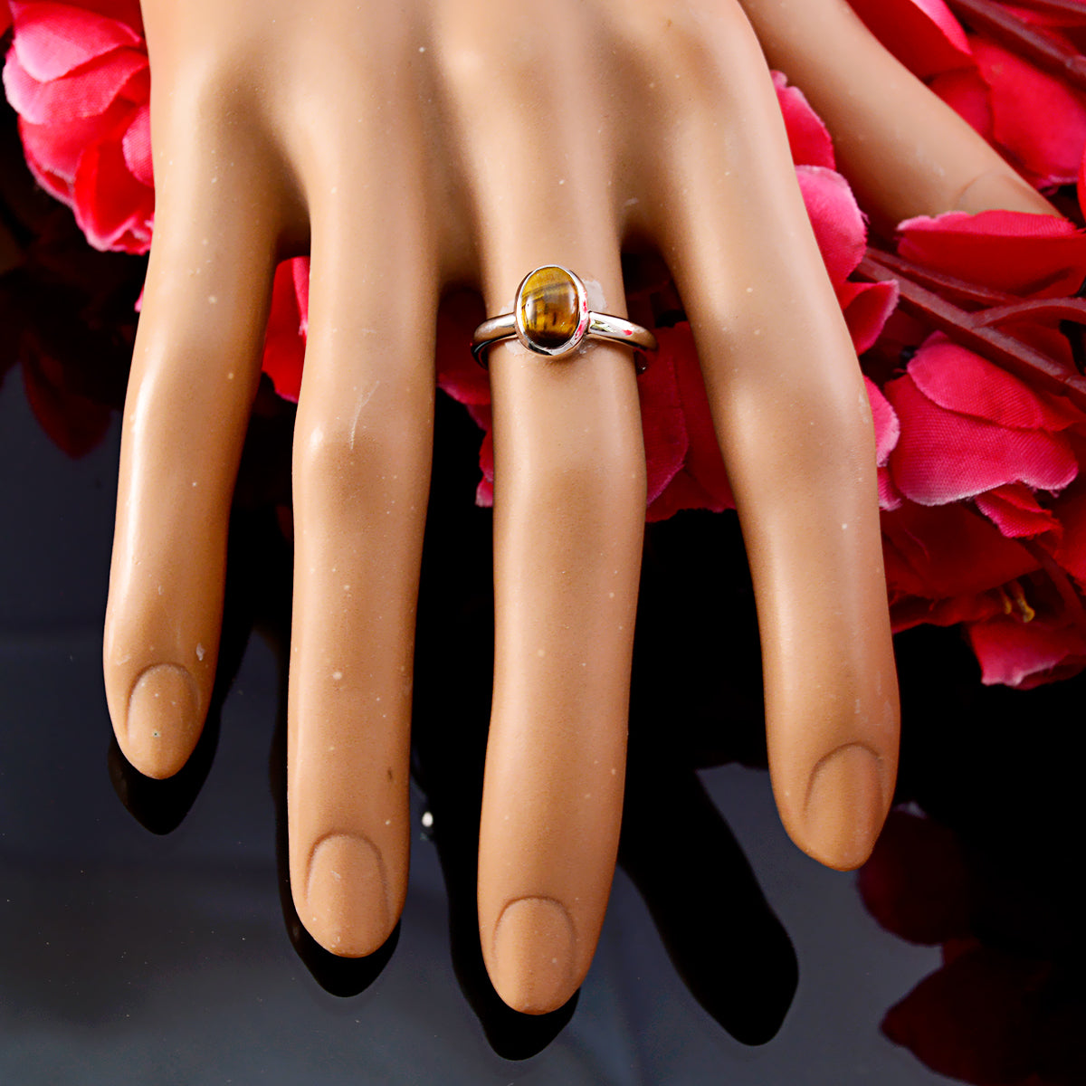 Ji-eun Graceful Brown Solitaire Ring with Tiger's Eye