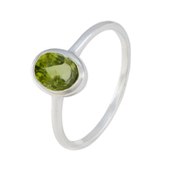 Julia Romantic Green Solitaire Ring