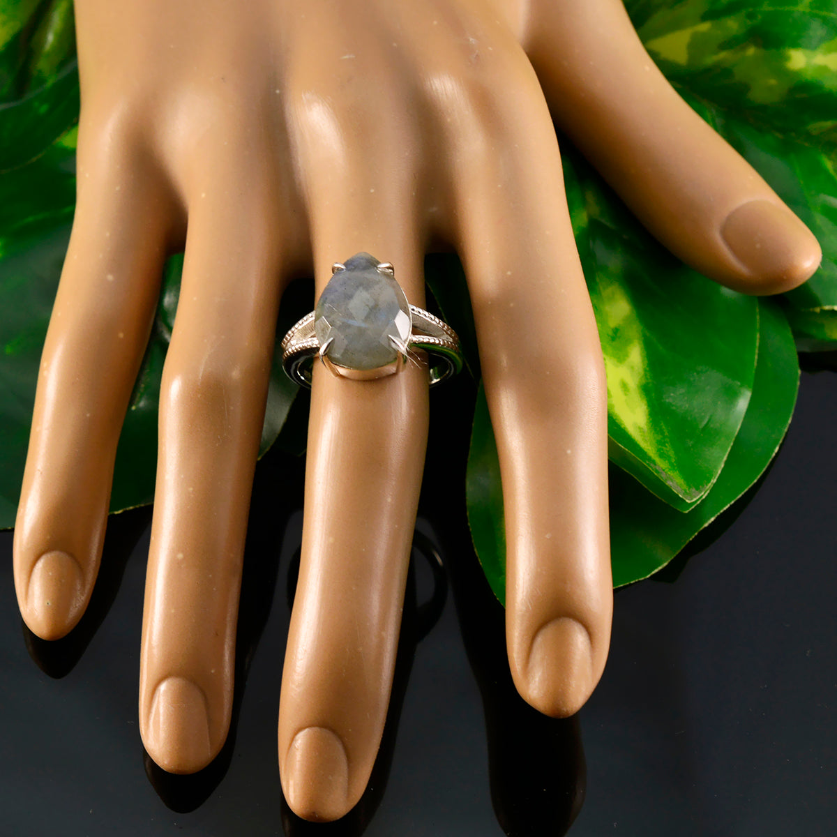 Stella Grey Solitaire Ring for Women with Elegant Design