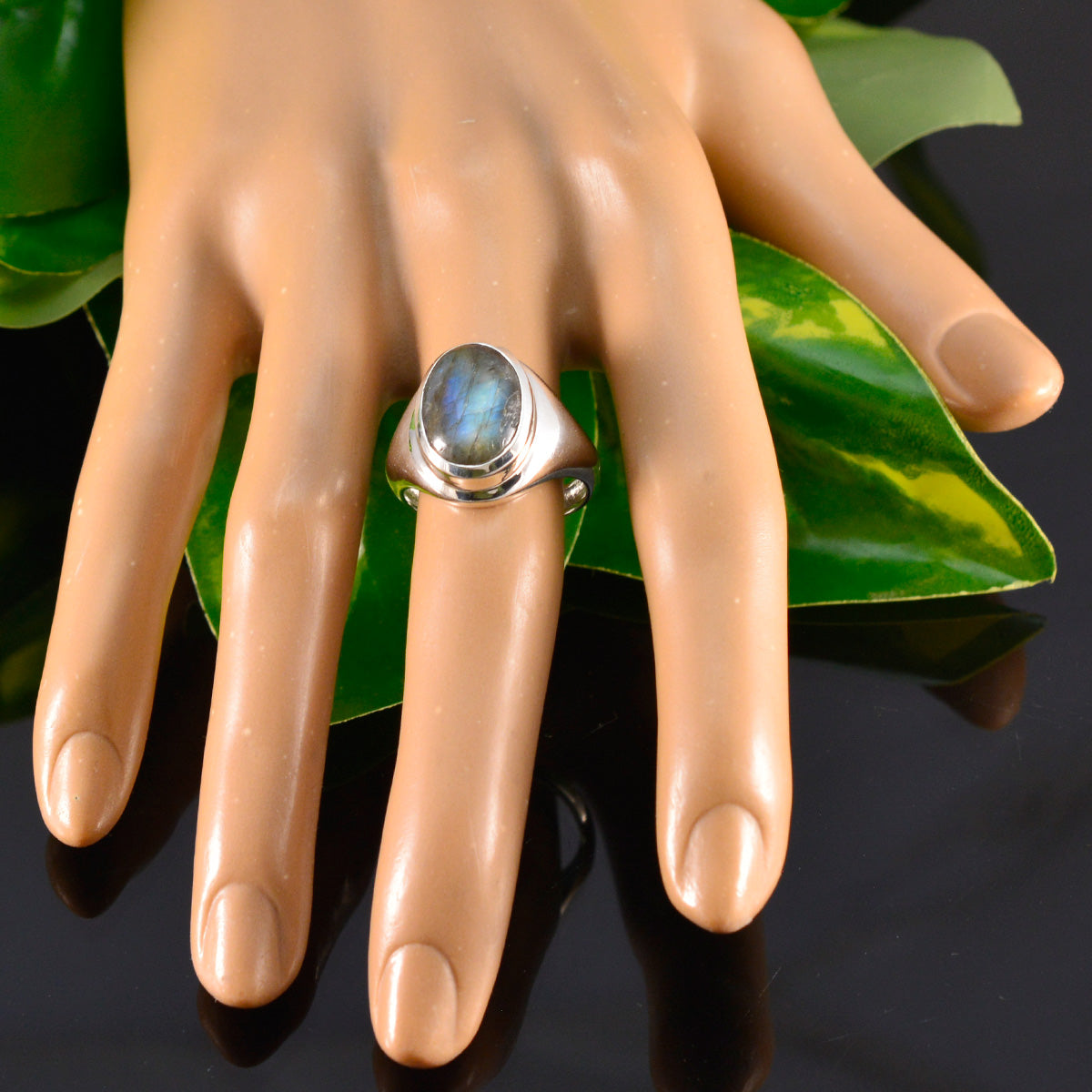 Tereza Grey Solitaire Ring India with Labradorite Gemstone