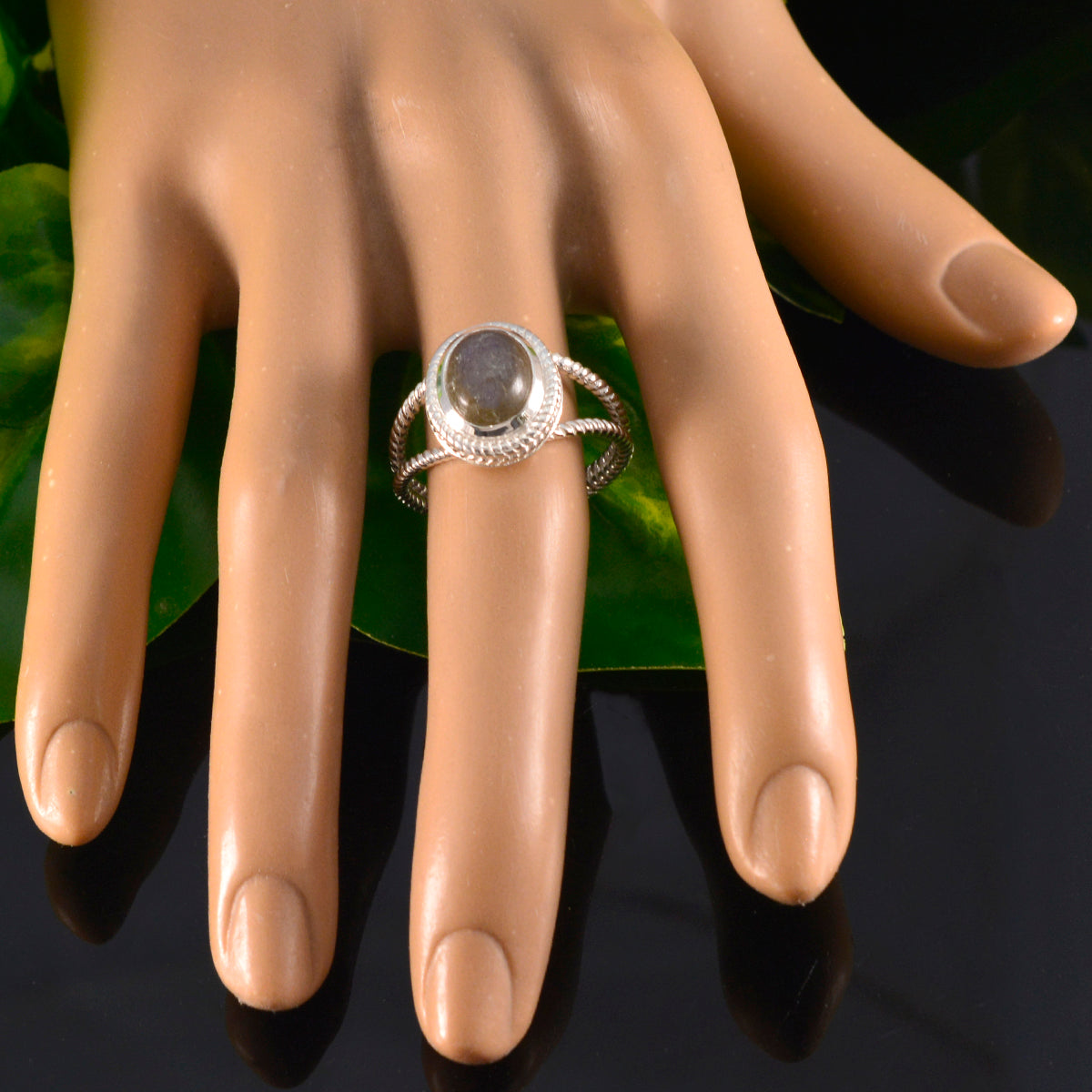 Isadora Rope-Wire Grey Solitaire Ring