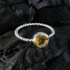 Sakura Yellow Solitaire Ring Riyo with Gemstone Design