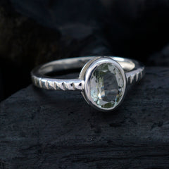 Jia Trendy Light Green Solitaire Ring