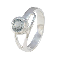 Putri Luxurious Blue Solitaire Ring