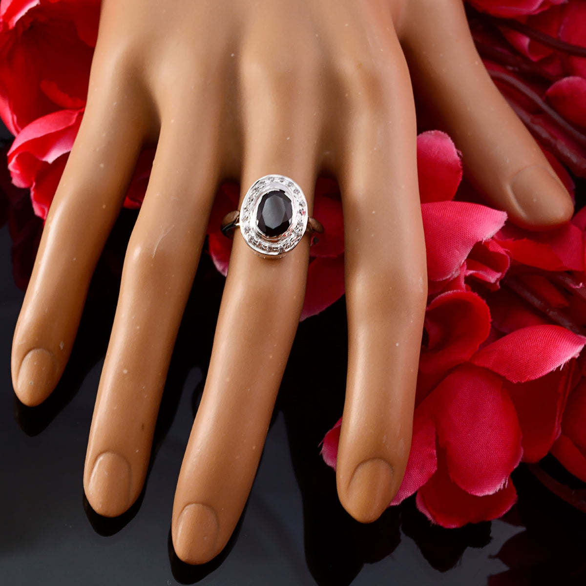 Araya Luxurious Red Halo Ring with Sparkling Stones