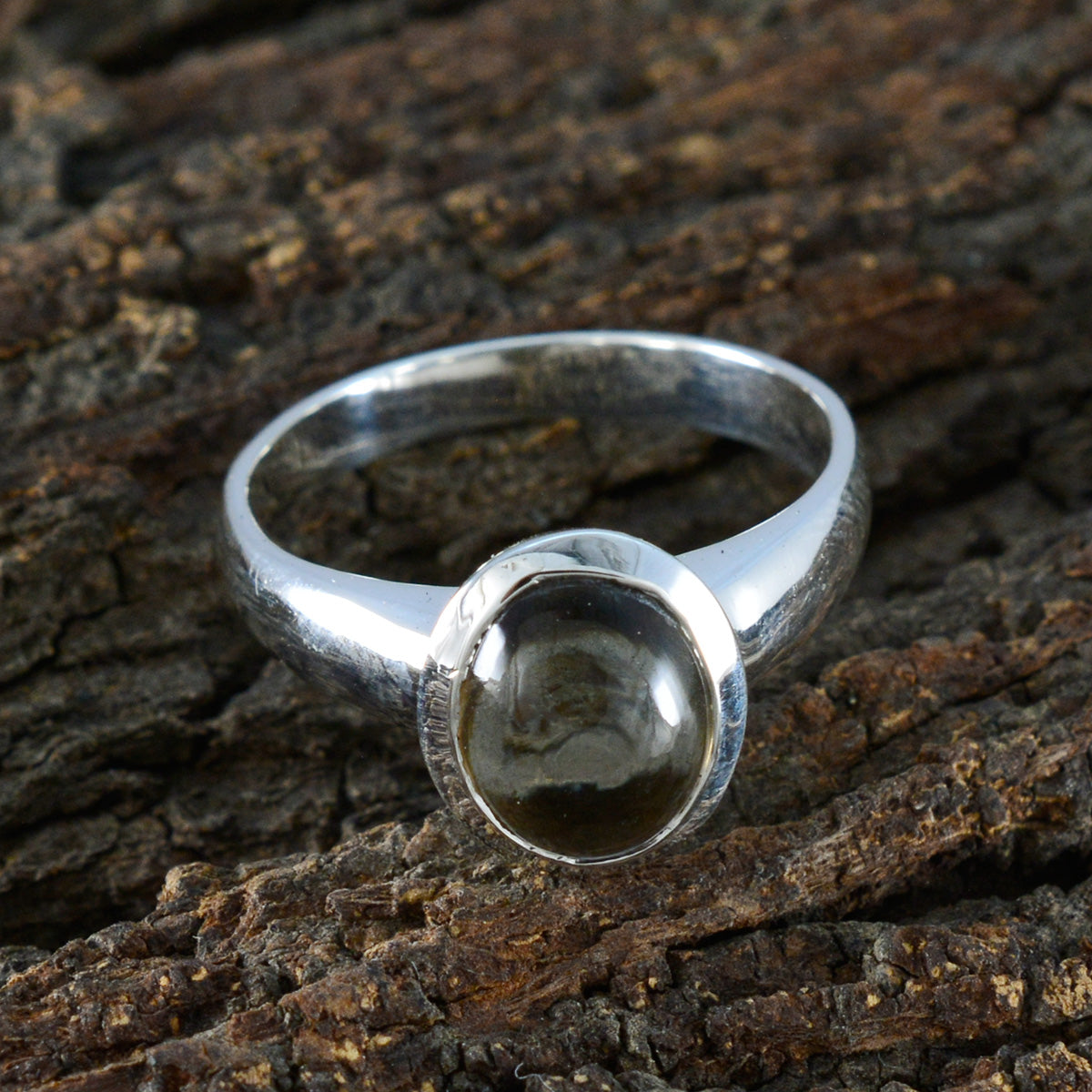 Saanvi Luxury Brown Solitaire Ring with Silver Band