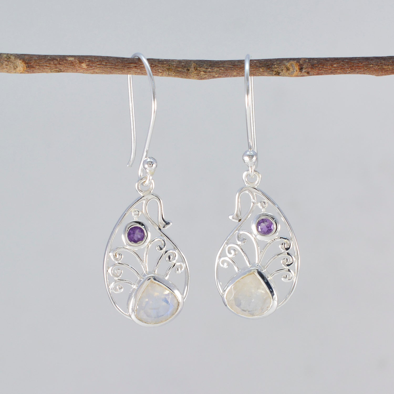 Eva Multicolor Dangle Earrings with Gemstone Detail