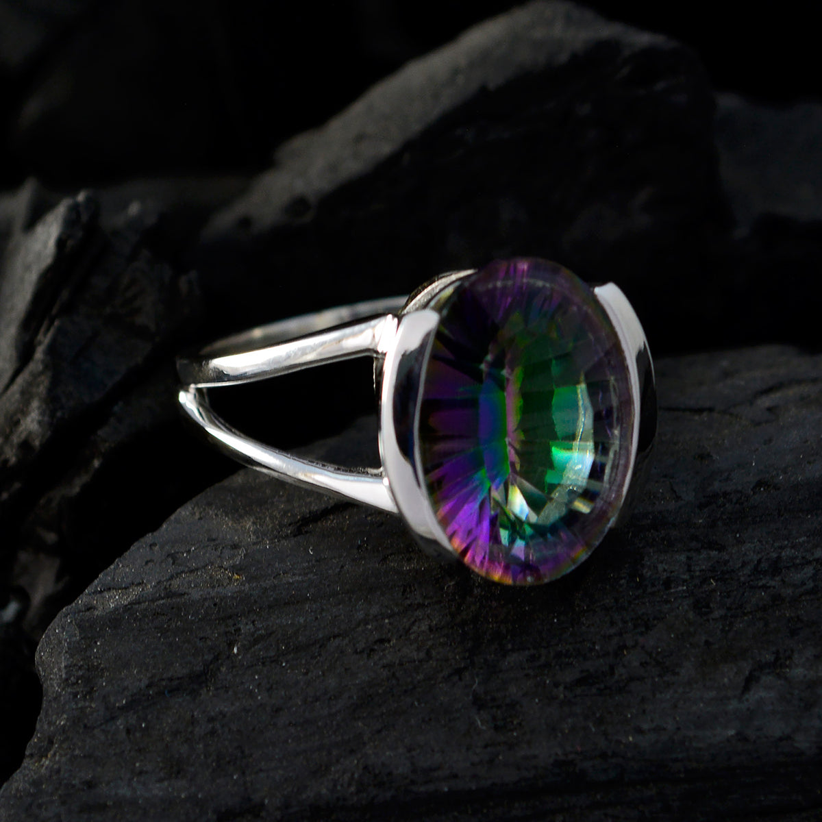 Aisha Multicolor Solitaire Ring with Gemstone Glow
