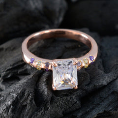 Hua Purple Halo Engagement Ring with Sparkling Gemstones