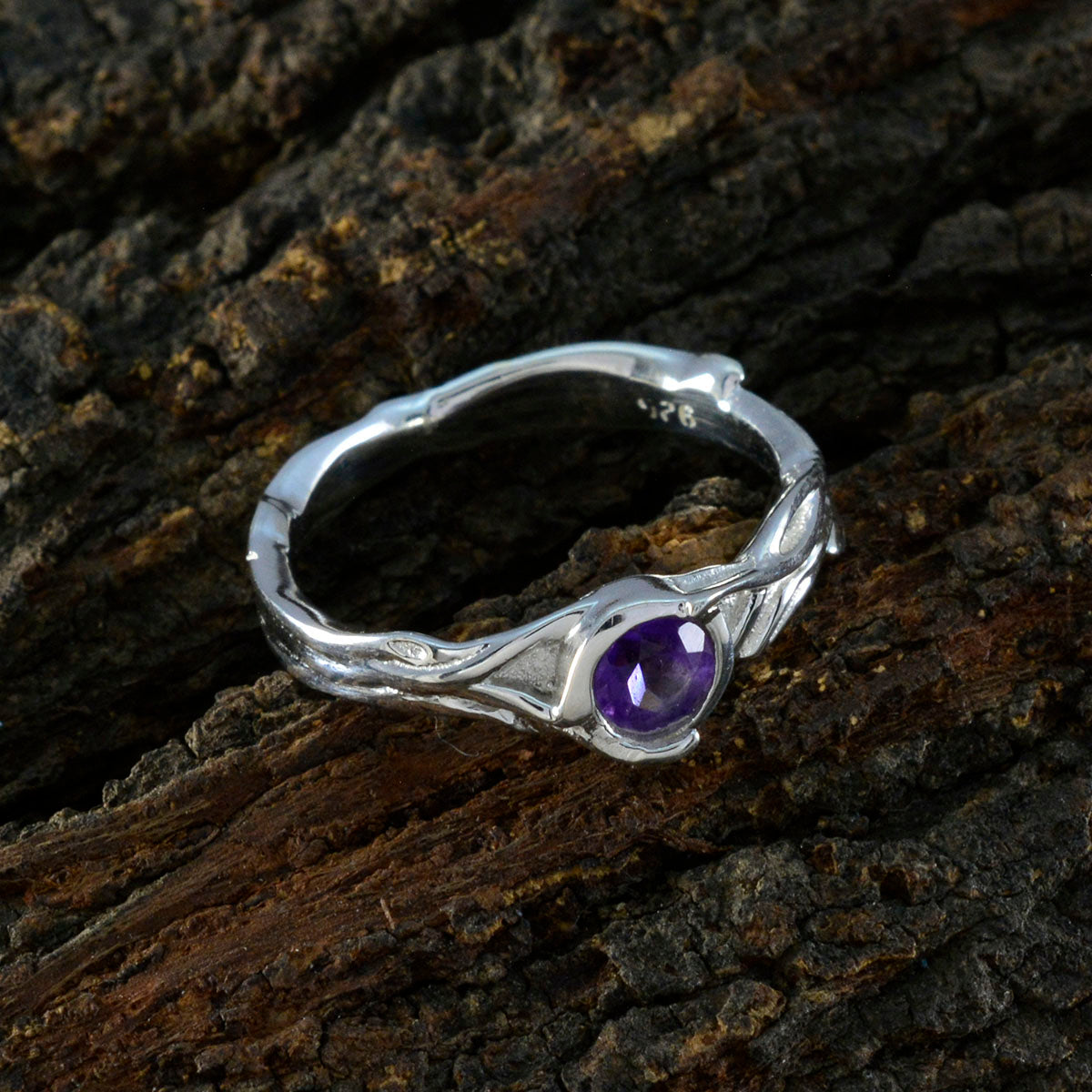 Lucia Purple Solitaire Ring with Elegant Silver Band