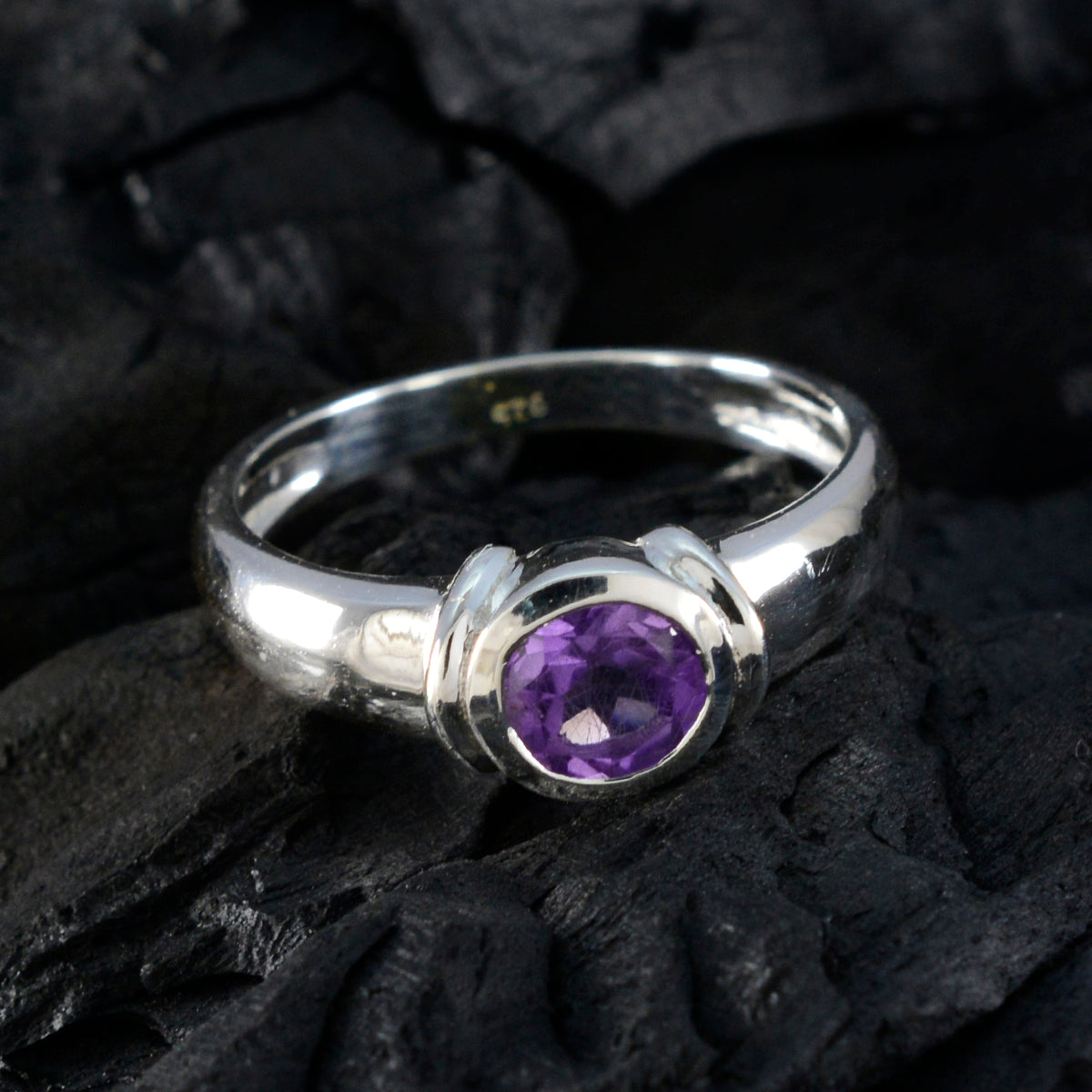 Meera Feminine Purple Solitaire Ring