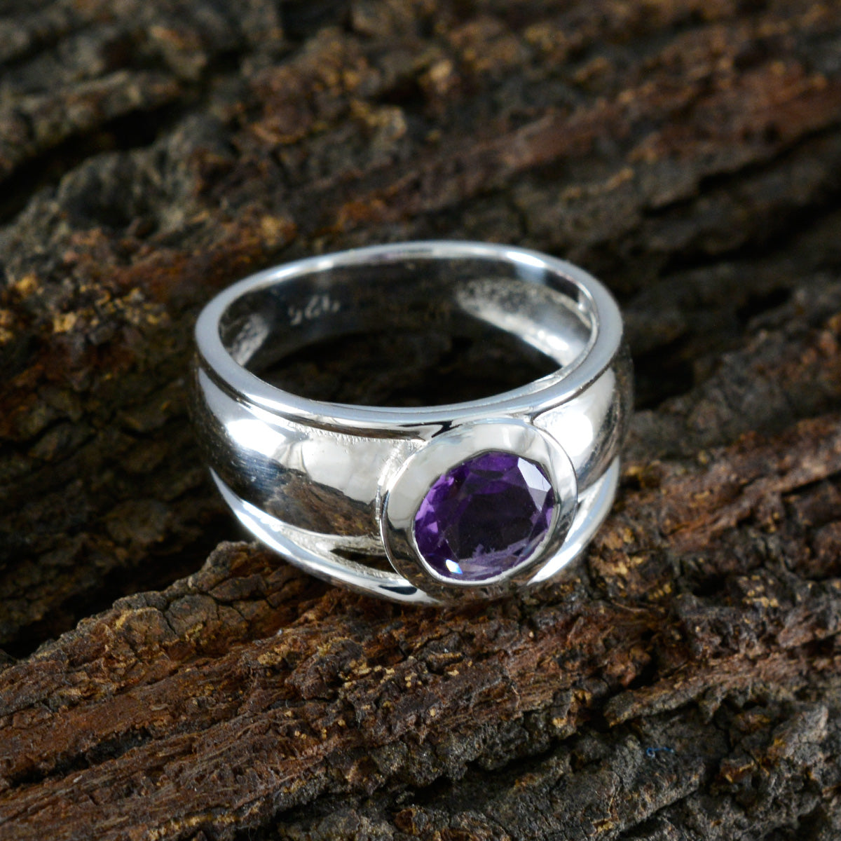 Joaquina Abstract Purple Solitaire Ring