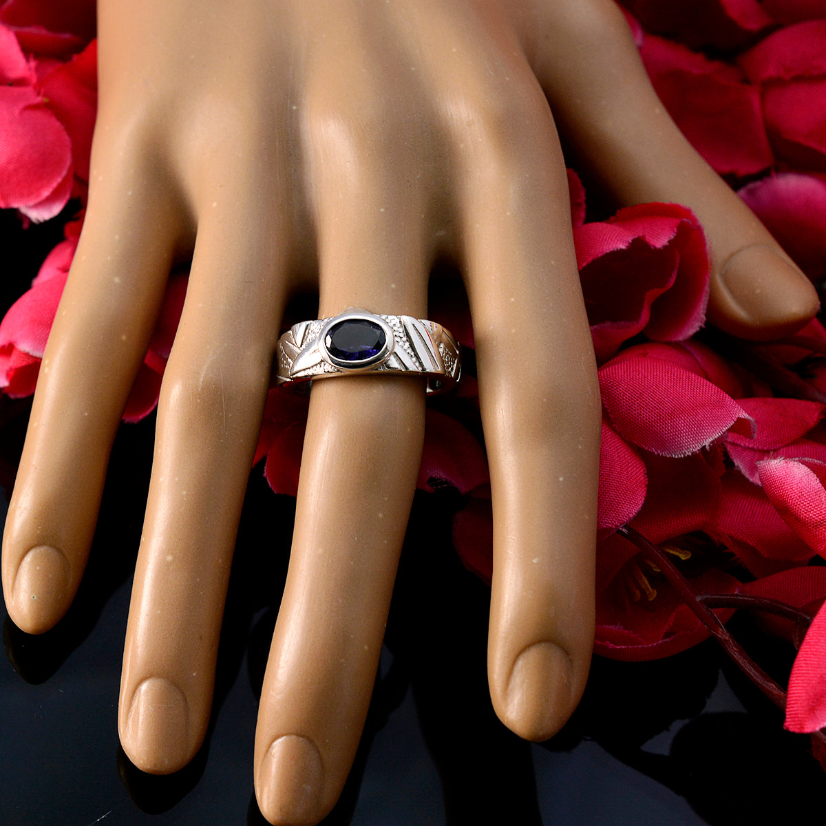 Constanza Romantic Blue Solitaire Ring