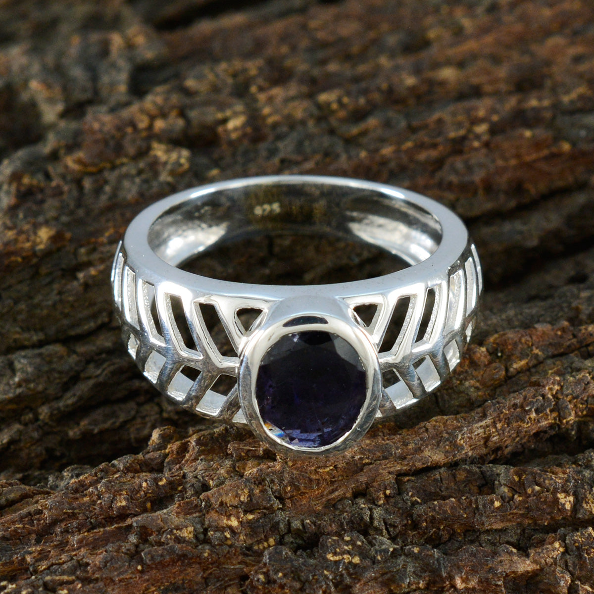 Rosa Art Deco Blue Ring Silver Gemstone Design