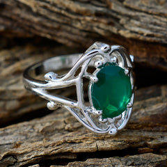 Nella Traditional Solitaire Ring with Green Gemstone