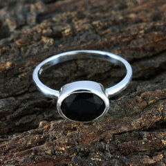 Mila Trendy Black Solitaire Ring with Oval Gemstone