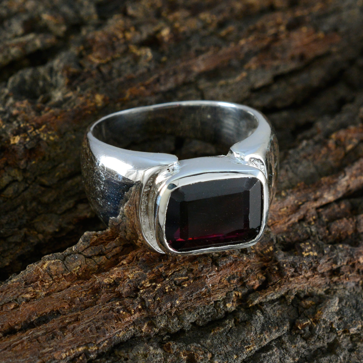 Nova Trendy Red Solitaire Ring with Bold Gemstone